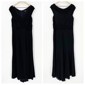 Tadashi Collection Black Ruched Cap Sleeve Elegant Stretch Knit Evening Gown XL
